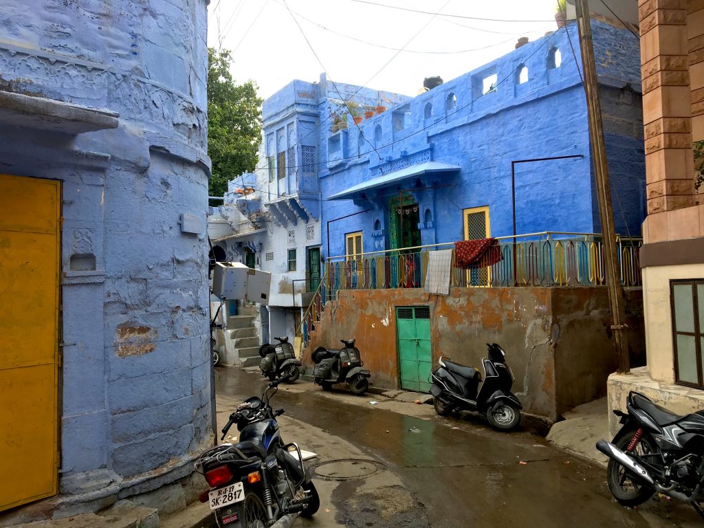 A local street with blue homes in Jodhpur