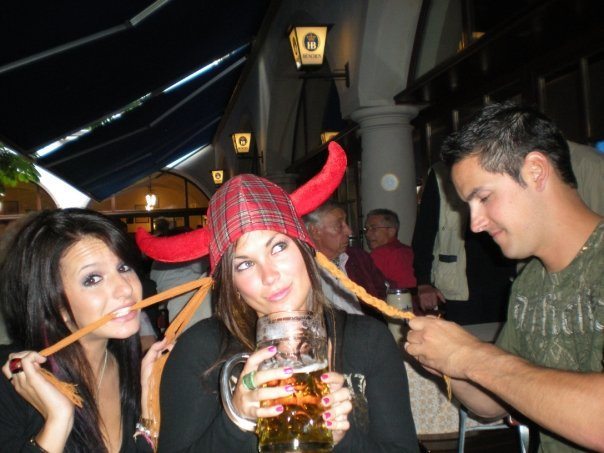 248_656097193853_3861_n