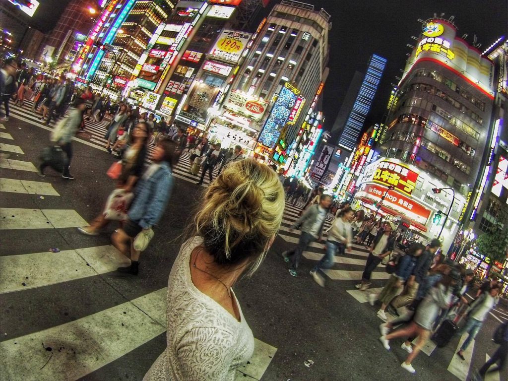 Shinjuku crossing mylifesamovie.com