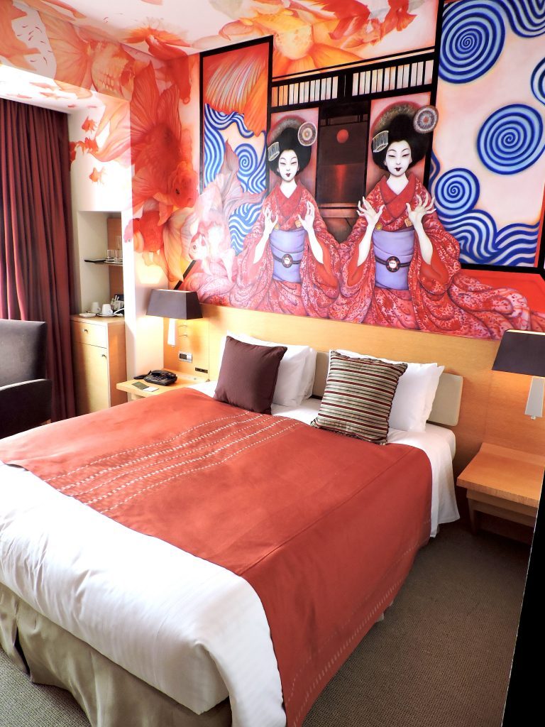 Park Hotel Tokyo geisha goldfish