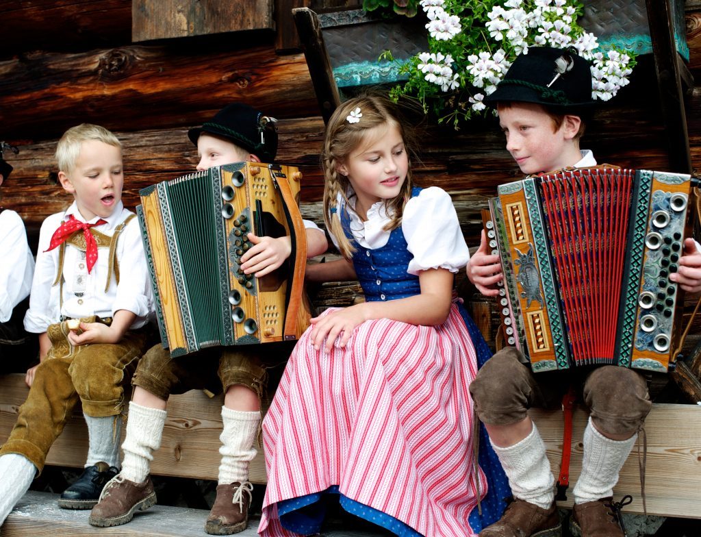 Bauernherbst - Kinder musizieren