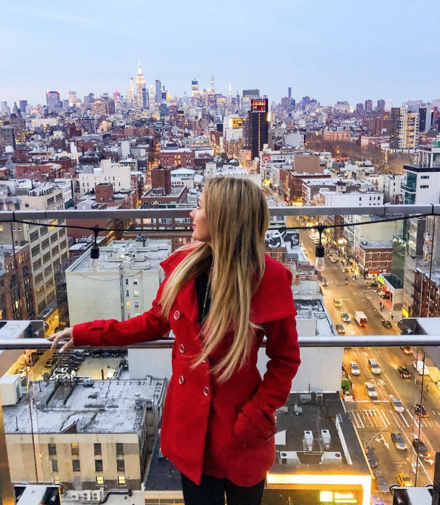 How to have free accomodation while traveling - house sit!