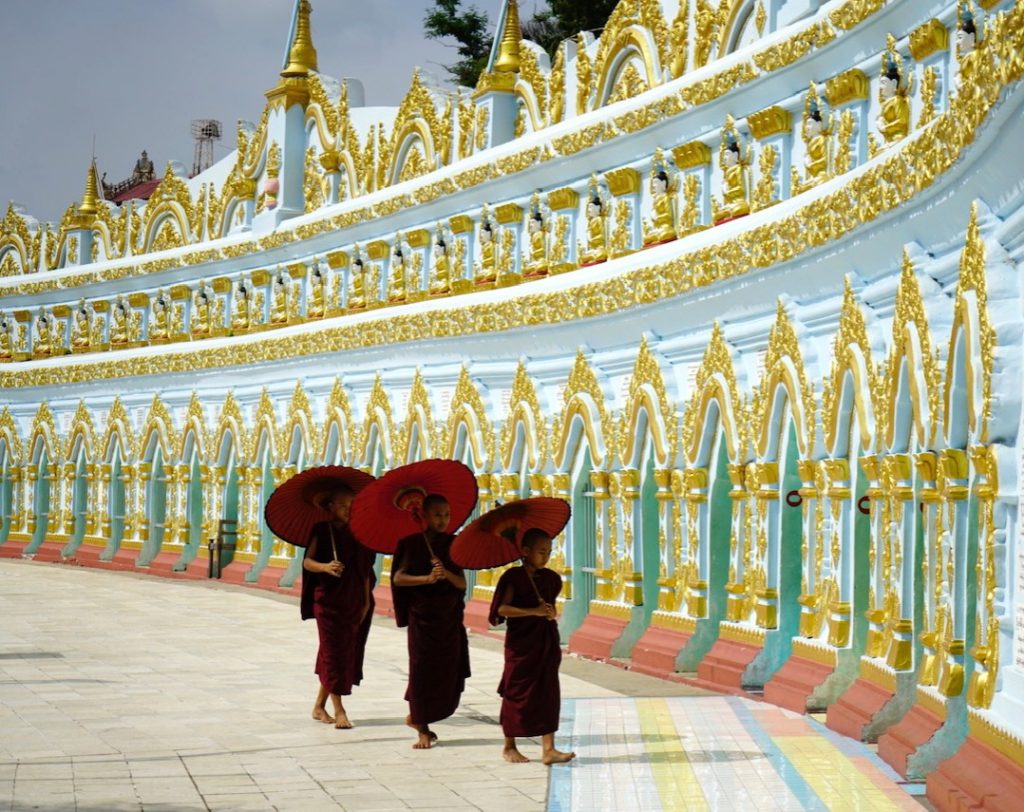 myanmar photography tour mandalay