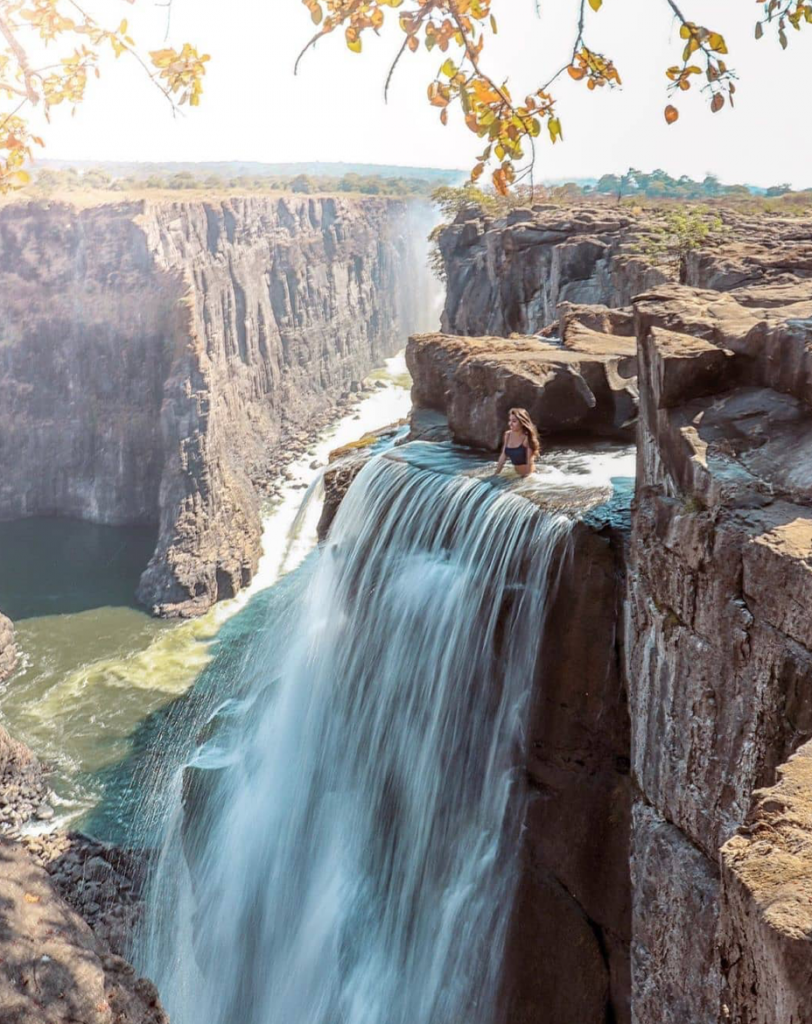 MYLIFESAMOVIE.COM - 15 Stunning Natural Pools Worth Traveling For - Devils Pool