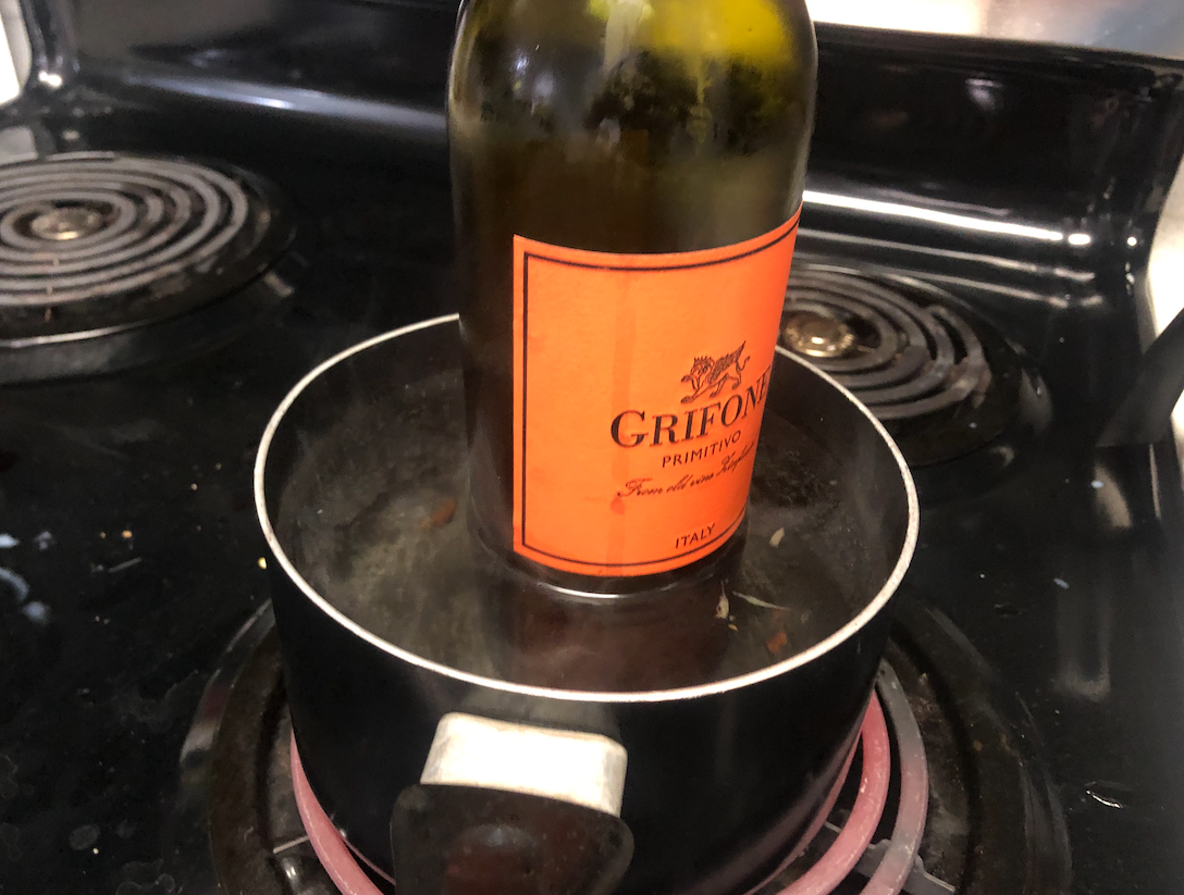 How to cut wine bottles