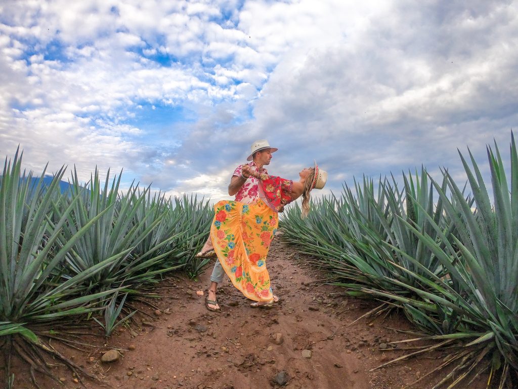 safe dating tips abroad in 2022