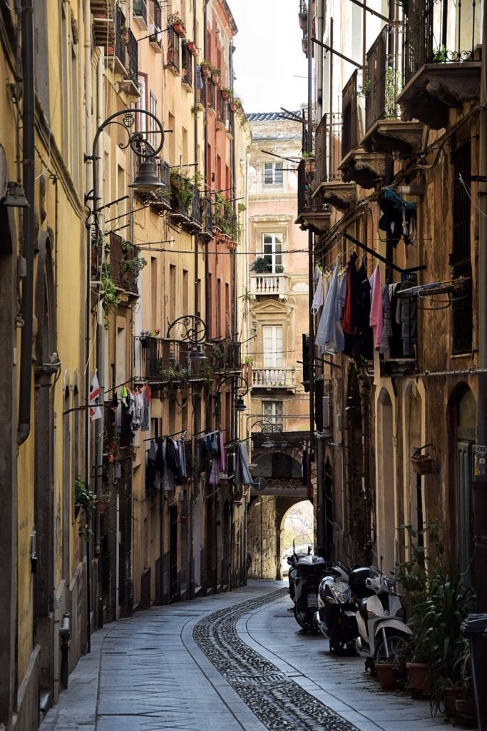 Photos of empty cities during lockdown