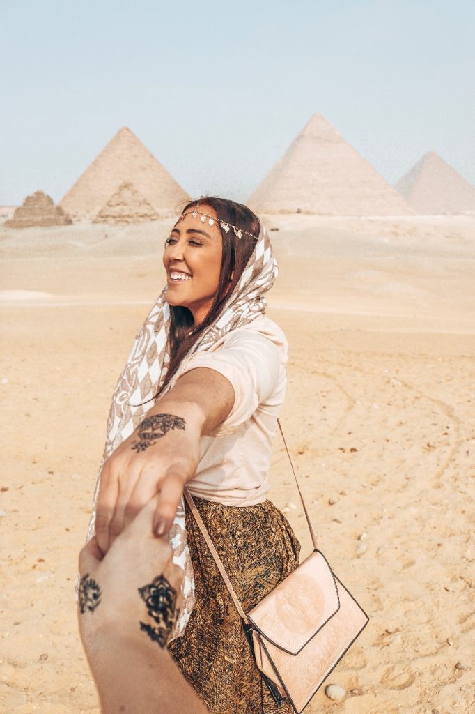 How To Pose For Travel Photos: The Do's and Don'ts For Taking Amazing Instagram Shots