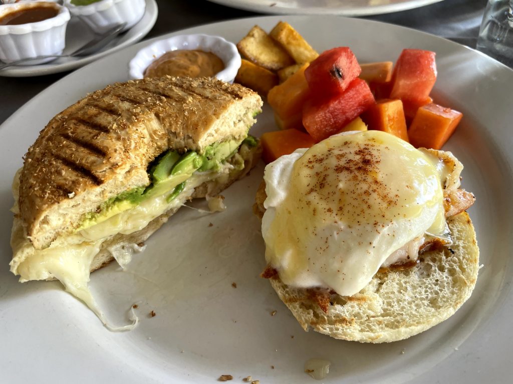 tierra viva brunch sayulita