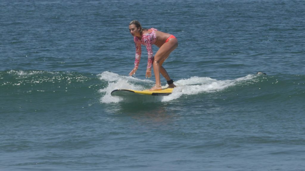 learn to surf in sayulita