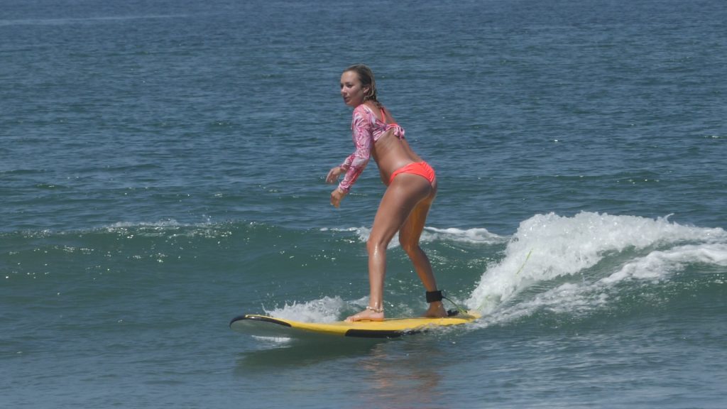 surf lessons in sayulita