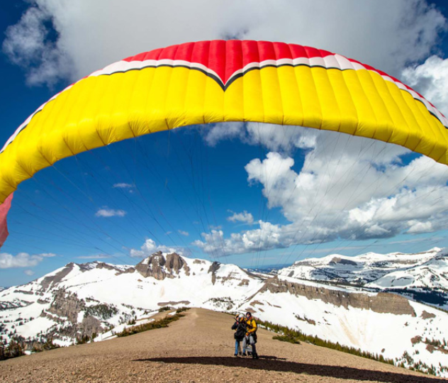 paragliding in Wyoming