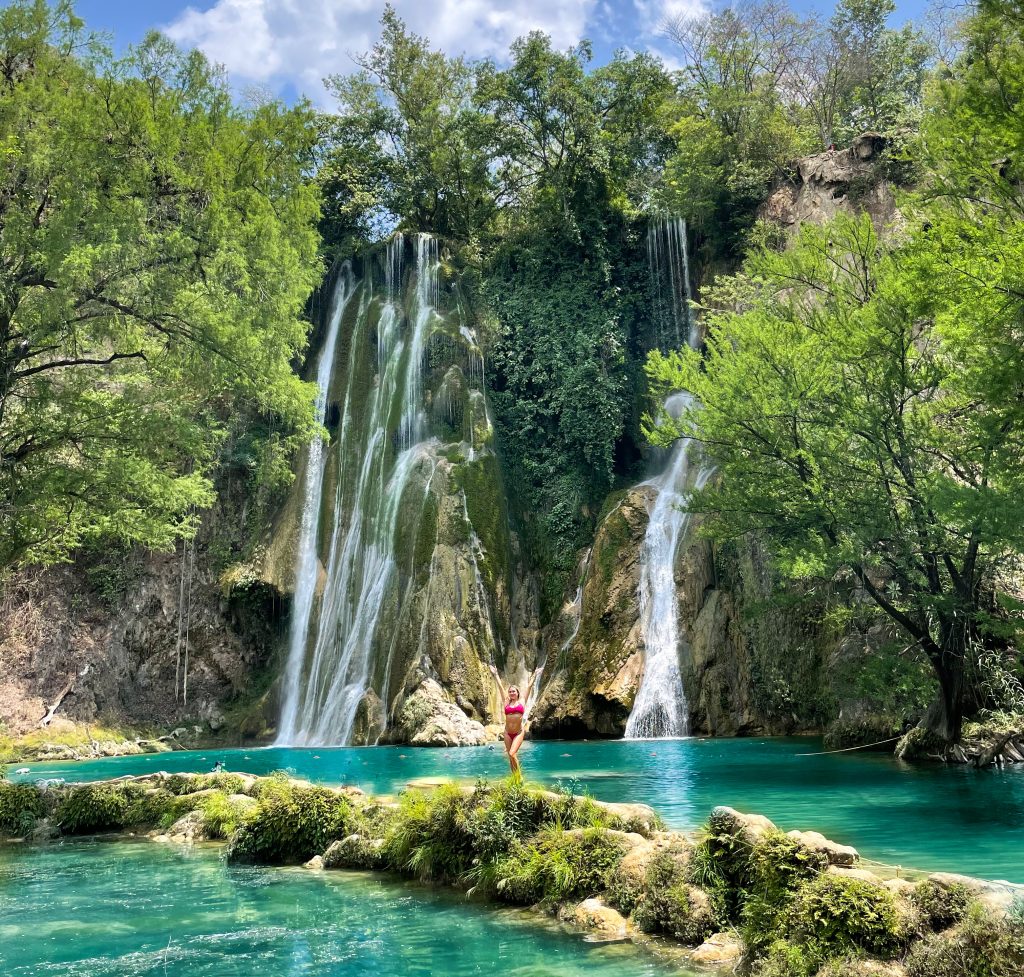rappelling at minas viejas waterfalls in huasteca mexico
