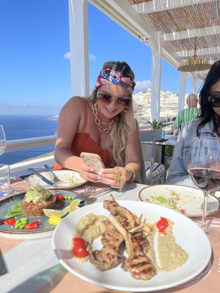 where to eat in santorini