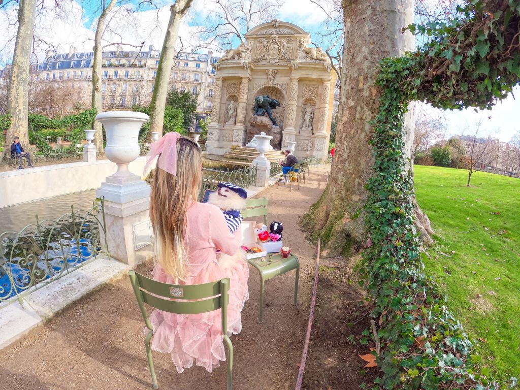 luxembourg gardens paris