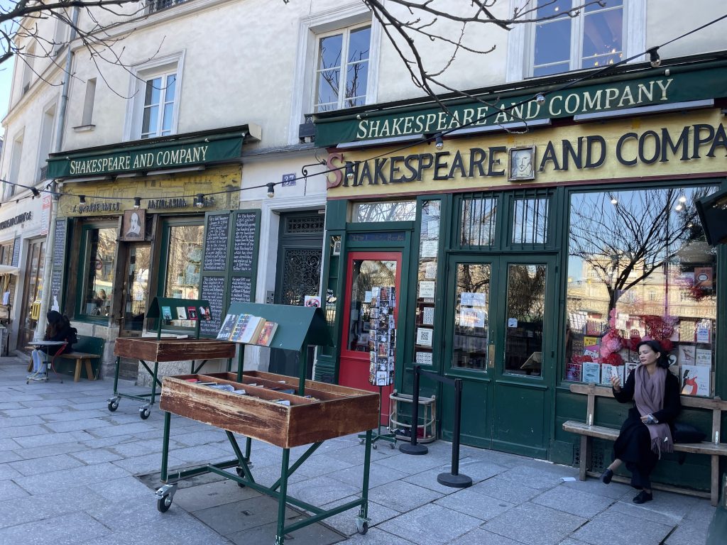 free things to do in paris