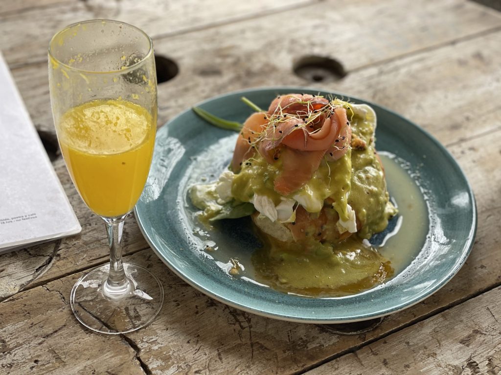 best brunch in barcelona alsur cafe