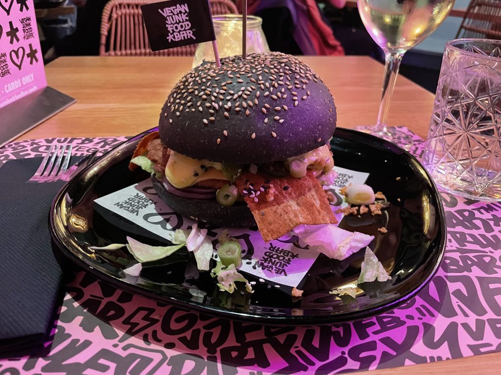 best restaurants in barcelona vegan junk food