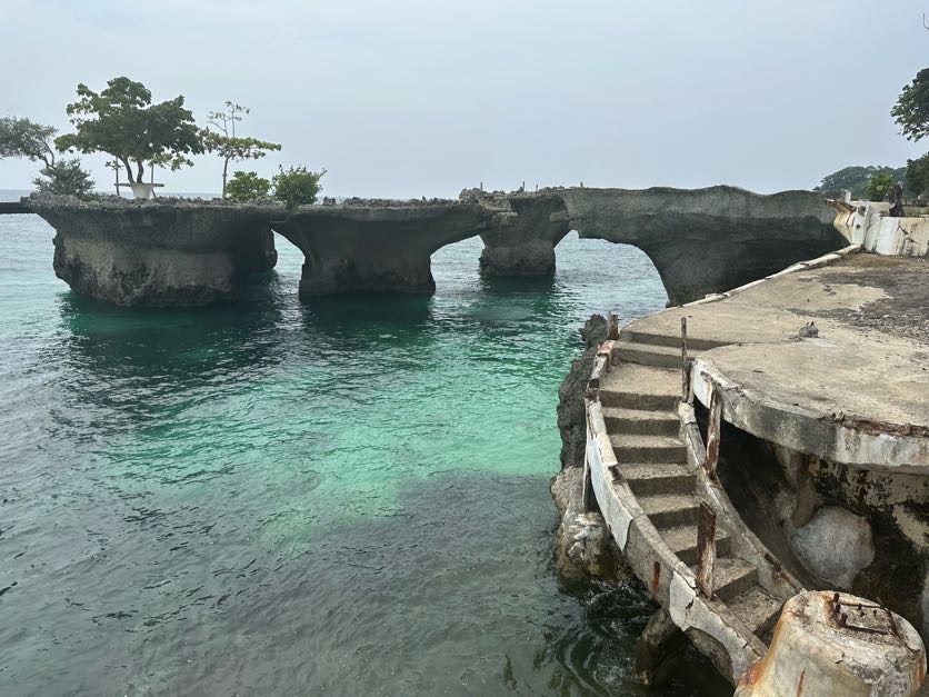 abandoned beach resorts in boracay