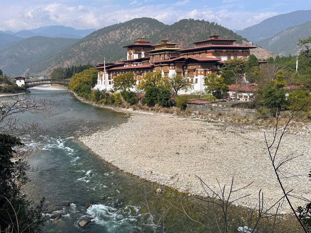 wangdue dzong bhutan