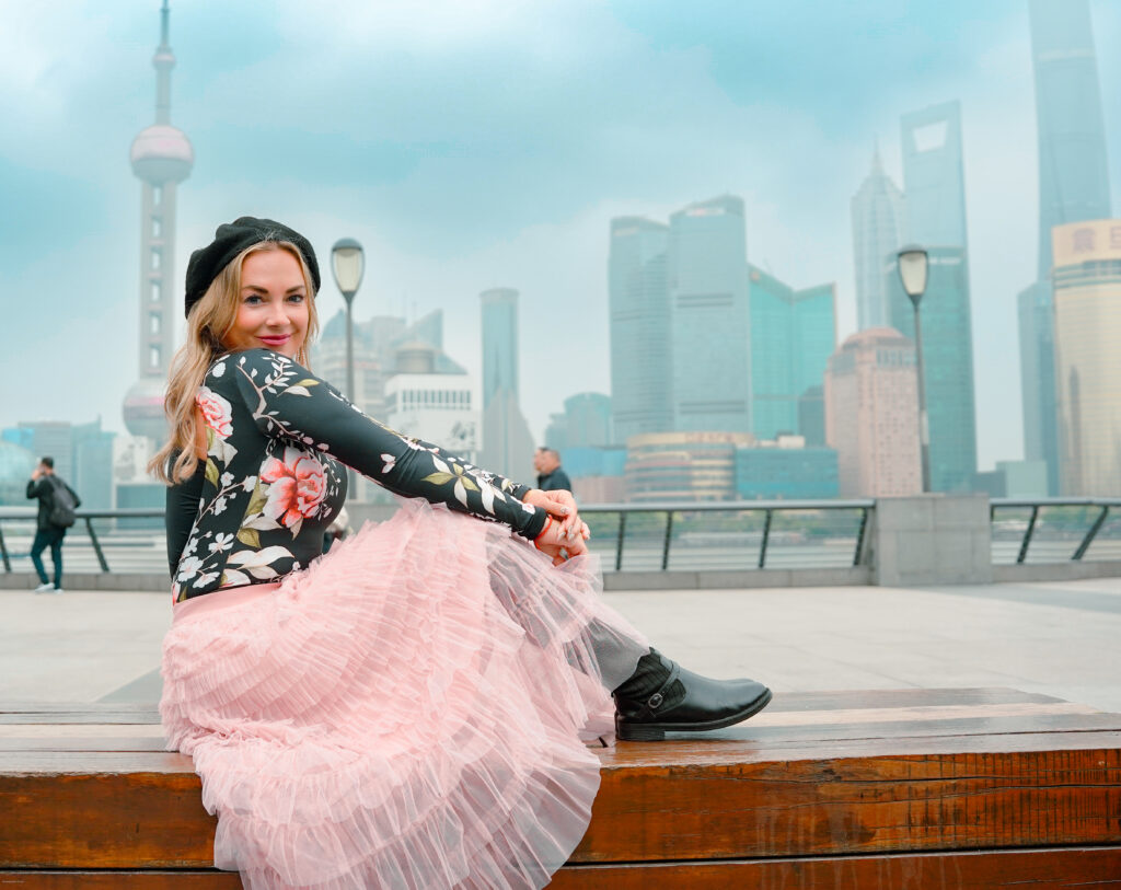 Chongqing travel tips and travel guide for solo travelers by travel blogger Alyssa Ramos mylifesamovie.com